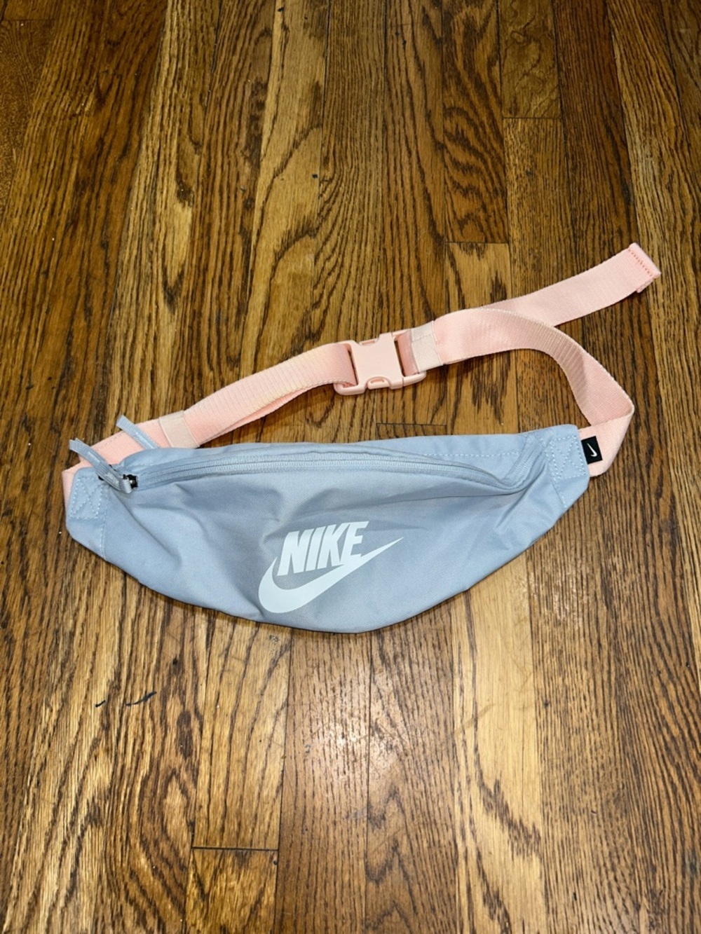 Nike Light Gray Fanny Pack with Pink Strap Gorpcore Outdoor Hiking